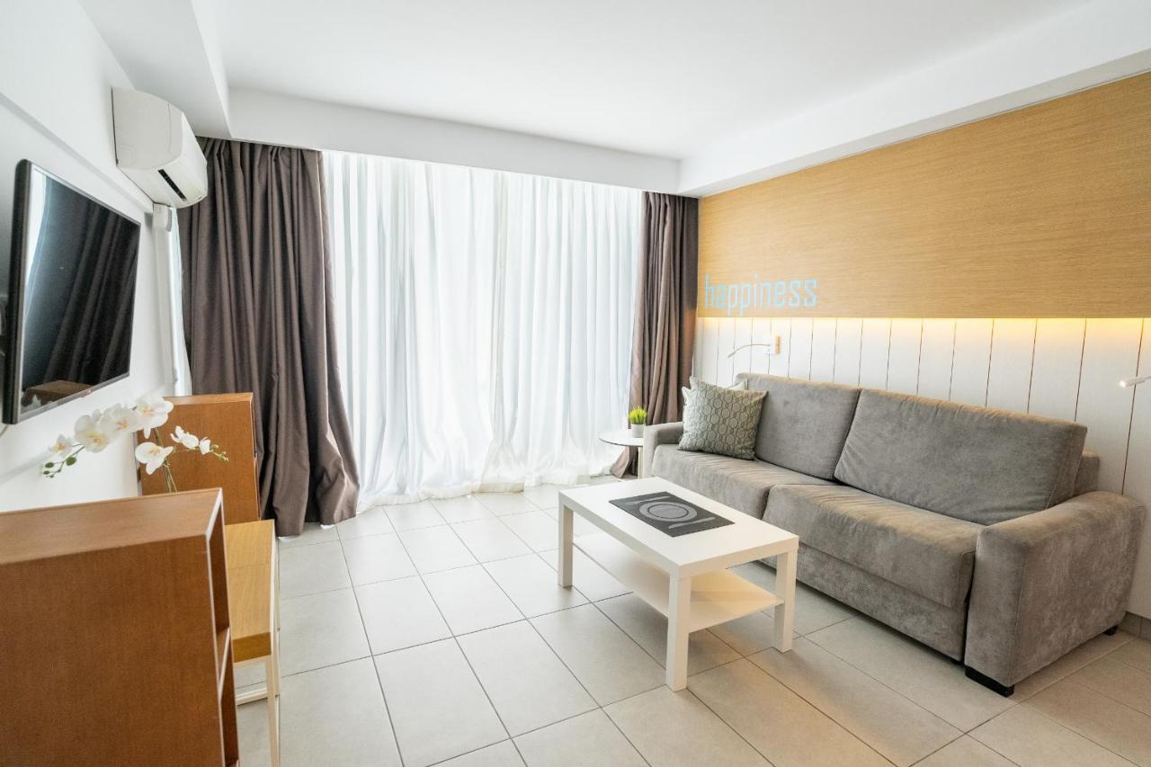 Apartamentos Vacacionales Broncemar San Bartolome de Tirajana  Exterior photo
